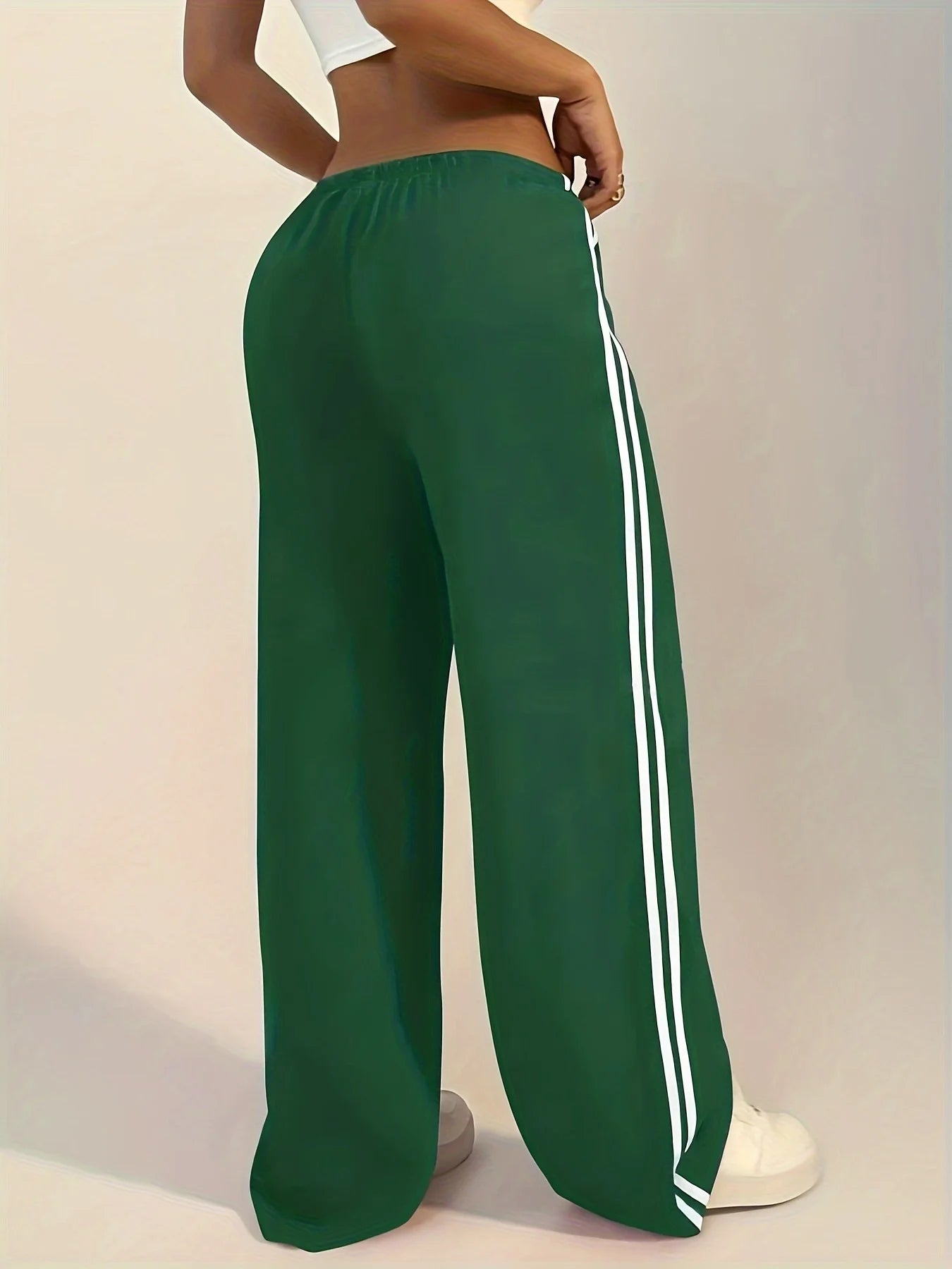 Pantaloni della tuta da donna a gamba larga