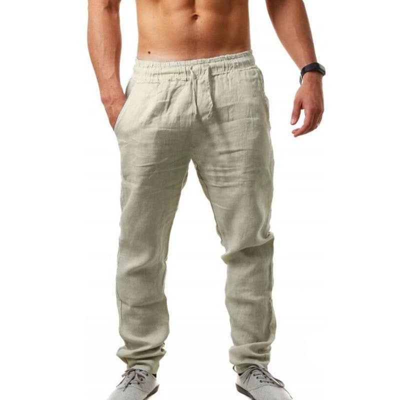Pantaloni in materiale piacevolmente traspirante