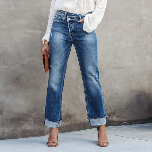 Pantaloni Jeans da Donna a Gamba Dritta con Effetto Usurato