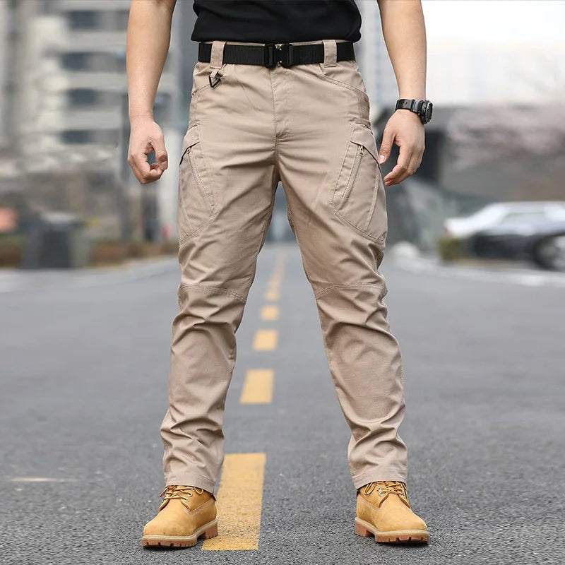 Pantaloni resistenti, traspiranti e versatili