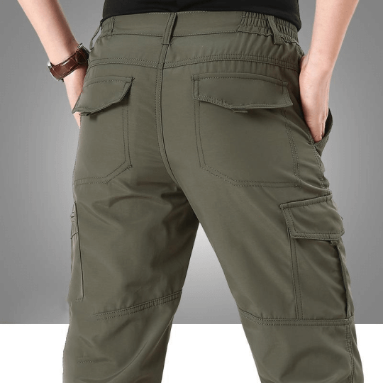Pantaloni tattici – sicurezza e libertà di movimento