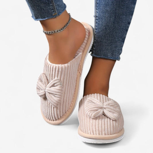 Pantofole da casa slip-on da donna modello ballerina con punta tonda e fiocco