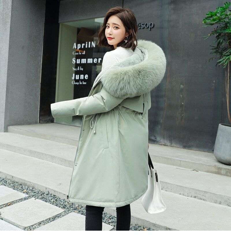 Parka da donna con cappuccio e collo in pelliccia
