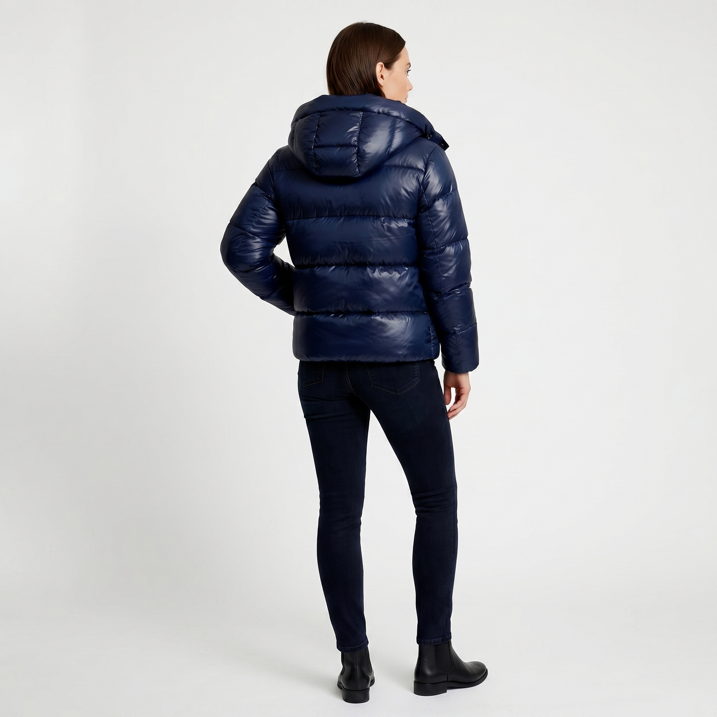 Piumino Trapuntato Lucido da Donna | Cappotto Corto con Cappuccio | Vestibilità Oversize