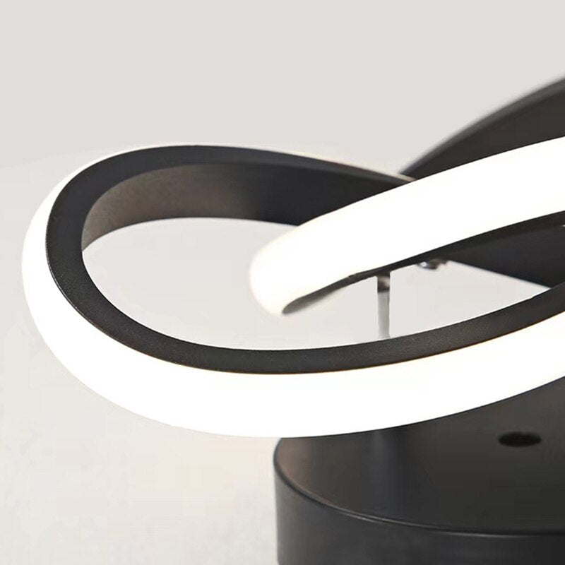 Plafoniera da Soffitto - Illuminazione a LED Elegante e Regolabile