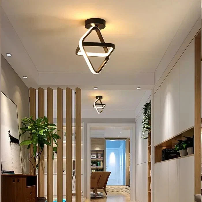 Plafoniera LED moderna ad efficienza energetica
