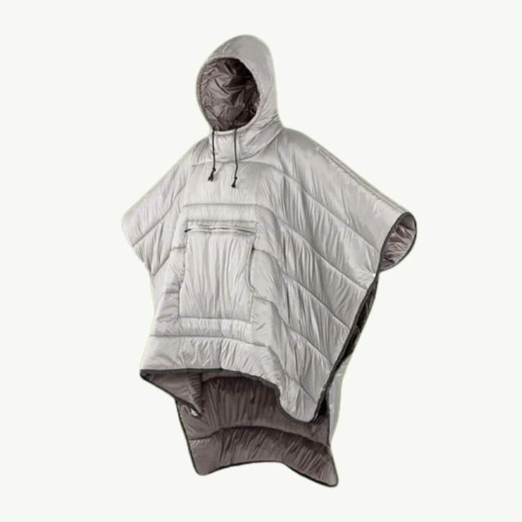 Poncho da esterno imbottito in pile
