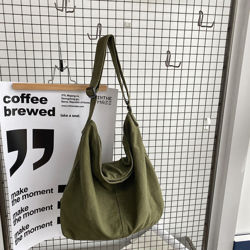 Pratica borsa in nylon resistente