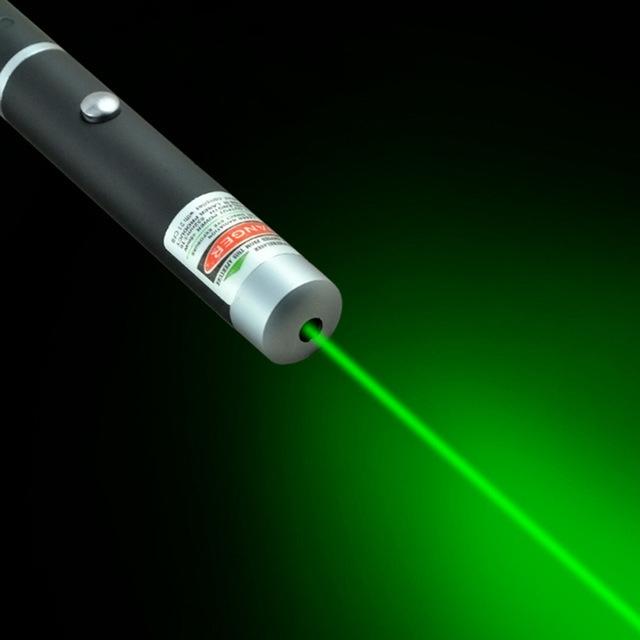 Puntatore Laser ad Alte Prestazioni Multicolore – Rosso, Verde, Blu-Viola