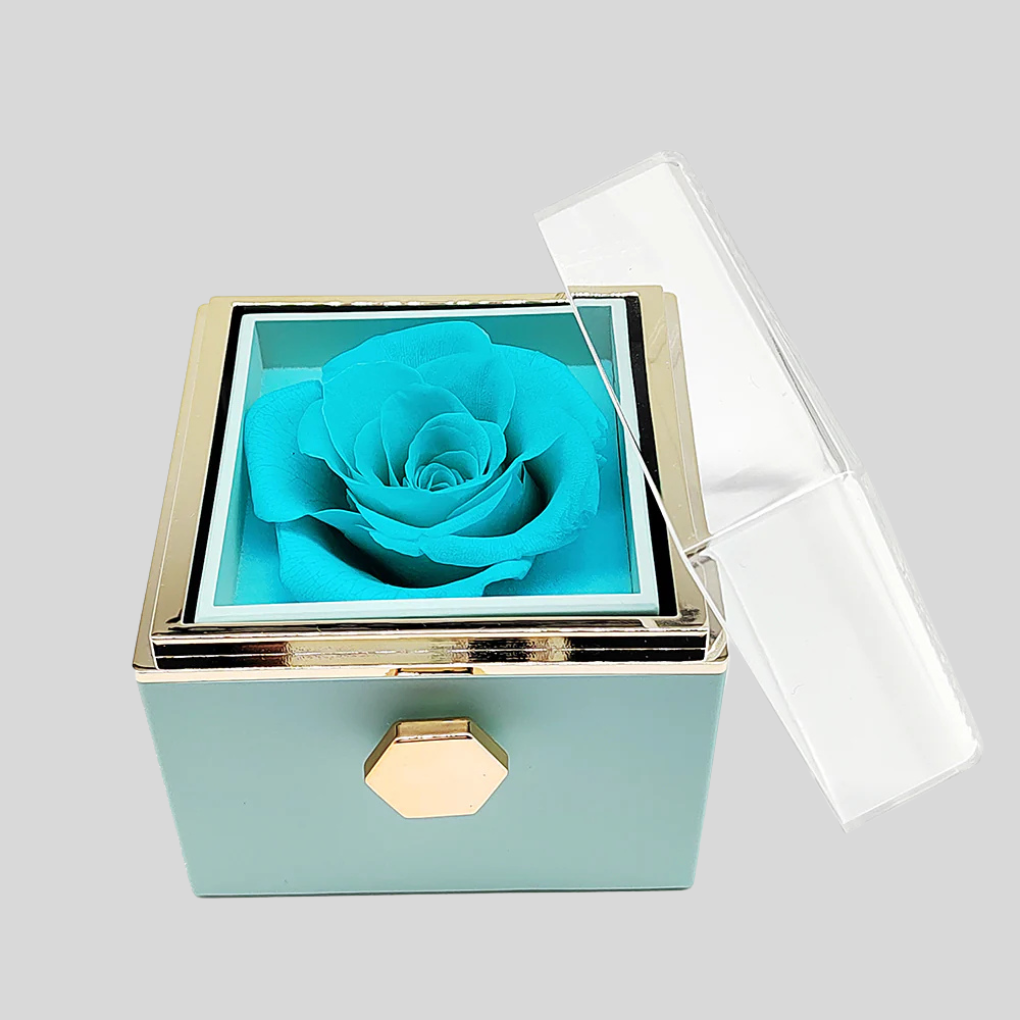 Rosa stabilizzata con collana ad incisione personalizzata