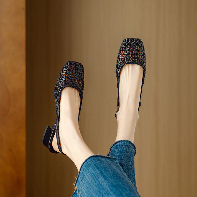 Sandali slingback con design intrecciato ed elegante tacco largo