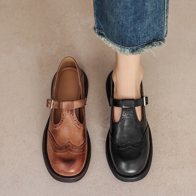 Scarpe da donna con cinturino a T – Look strutturato con dettagli traforati
