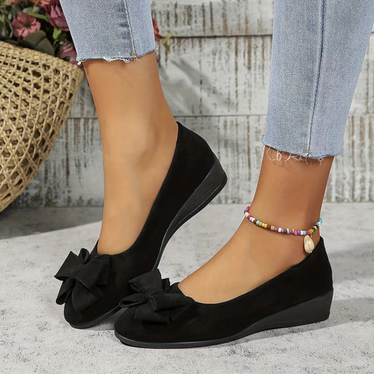 Scarpe da donna con zeppa e fiocco