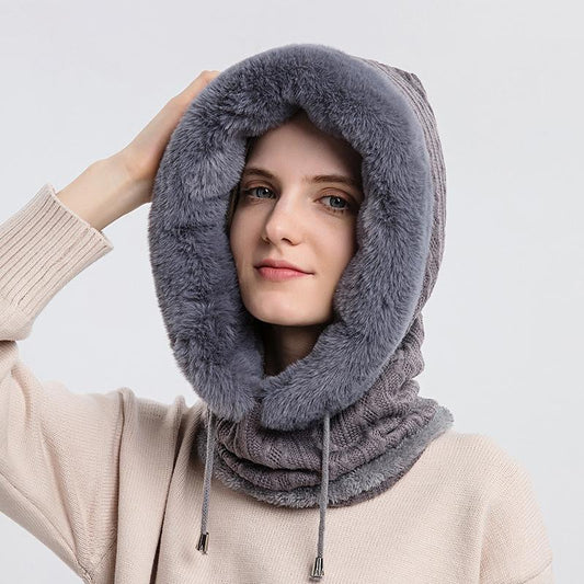 Sciarpa, berretto e cappuccio 3 in 1
