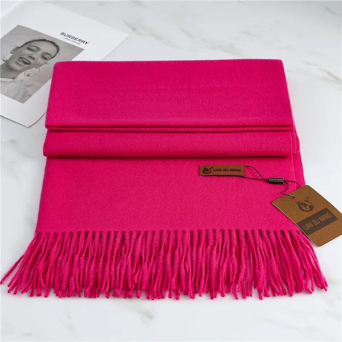 Sciarpa di Lusso in Cashmere – Eleganza, Calore e Comfort