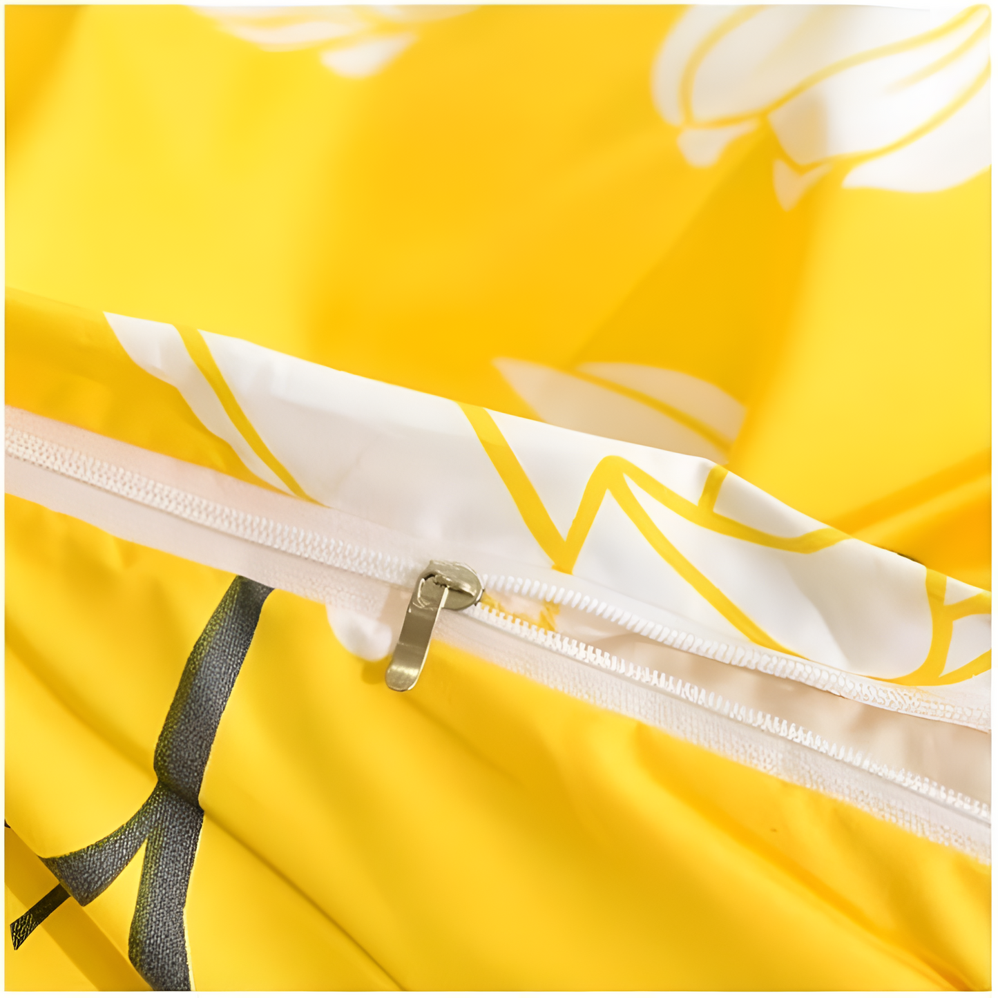 Set Copripiumino 3 Pezzi con Motivo Floreale Giallo