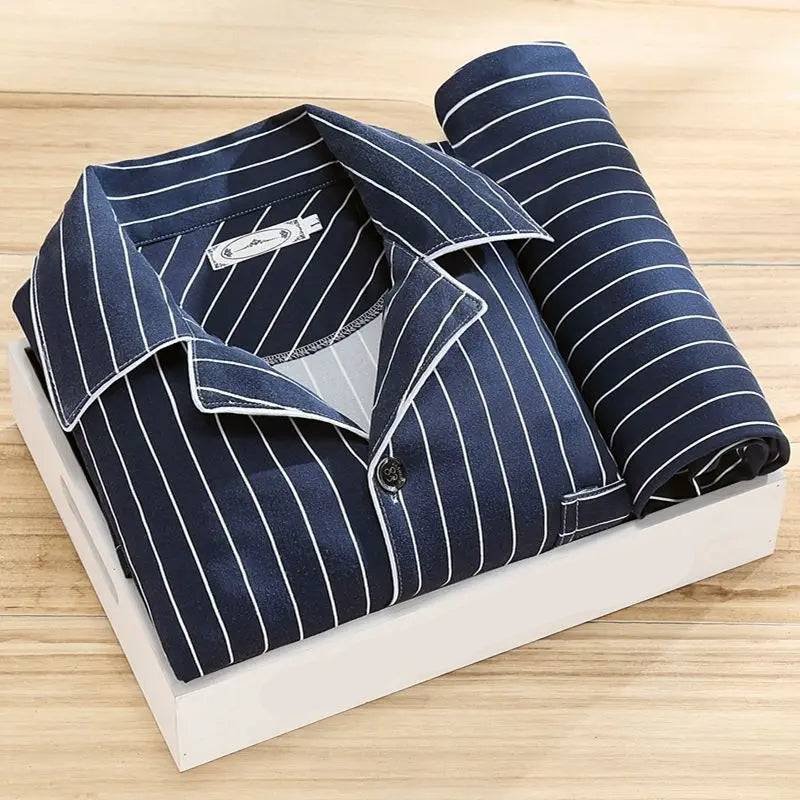 Set pigiama da uomo in stile classico