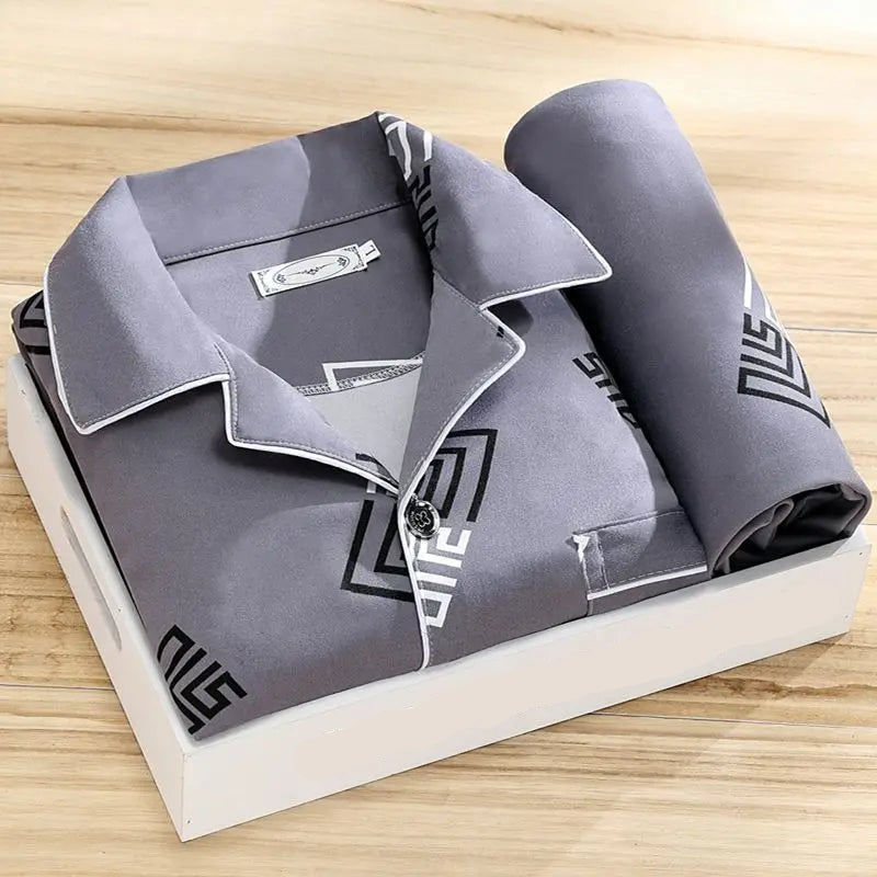 Set pigiama da uomo in stile classico