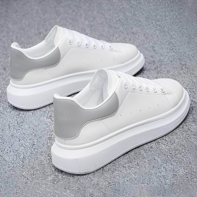 Sneaker estive alla moda con plateau e suola chunky