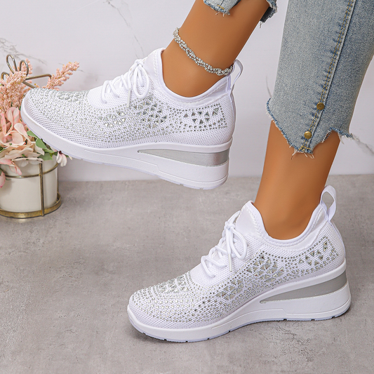Sneakers da Donna: Eleganti Sneakers con Zeppa Traspiranti e Strass Brillanti