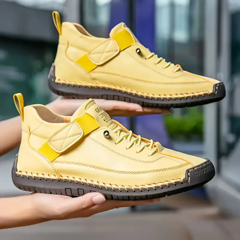 Sneakers ortopediche da donna con cuciture decorative