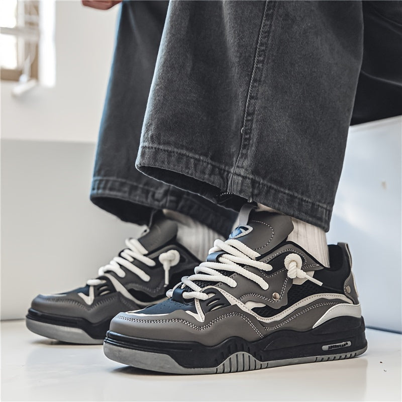 Sneakers stringate con suola spessa e motivo geometrico