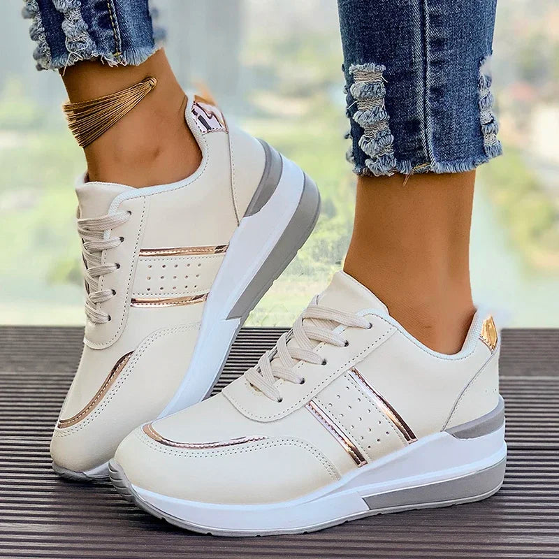 Sneakers stringate da donna – Colorblock