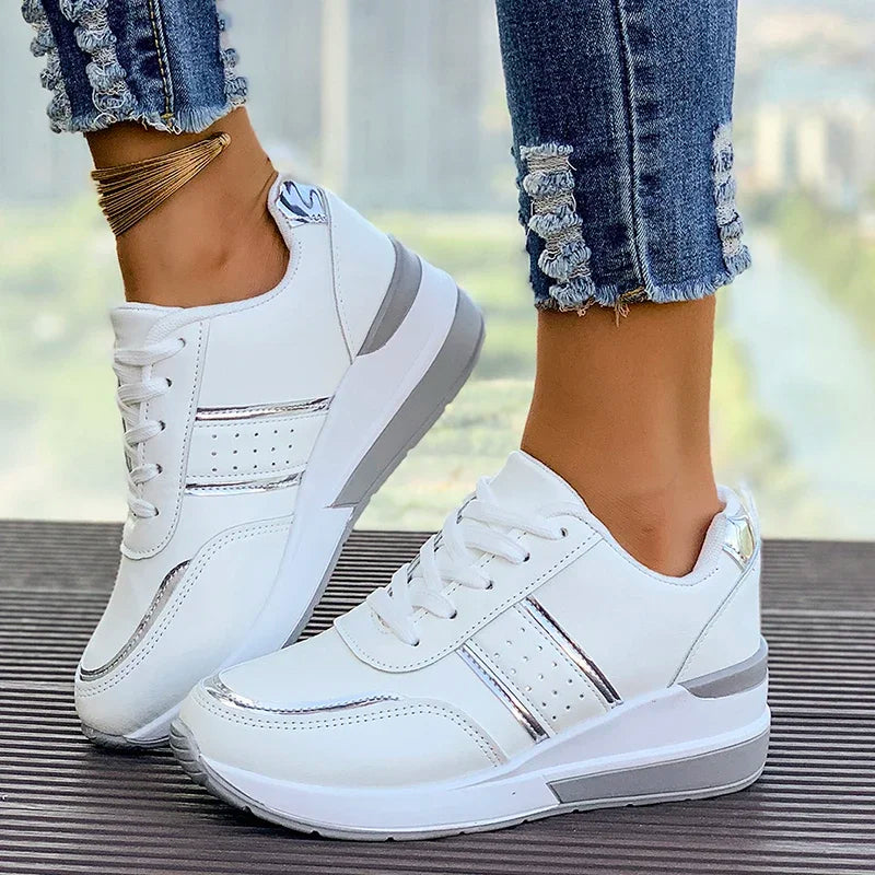 Sneakers stringate da donna – Colorblock
