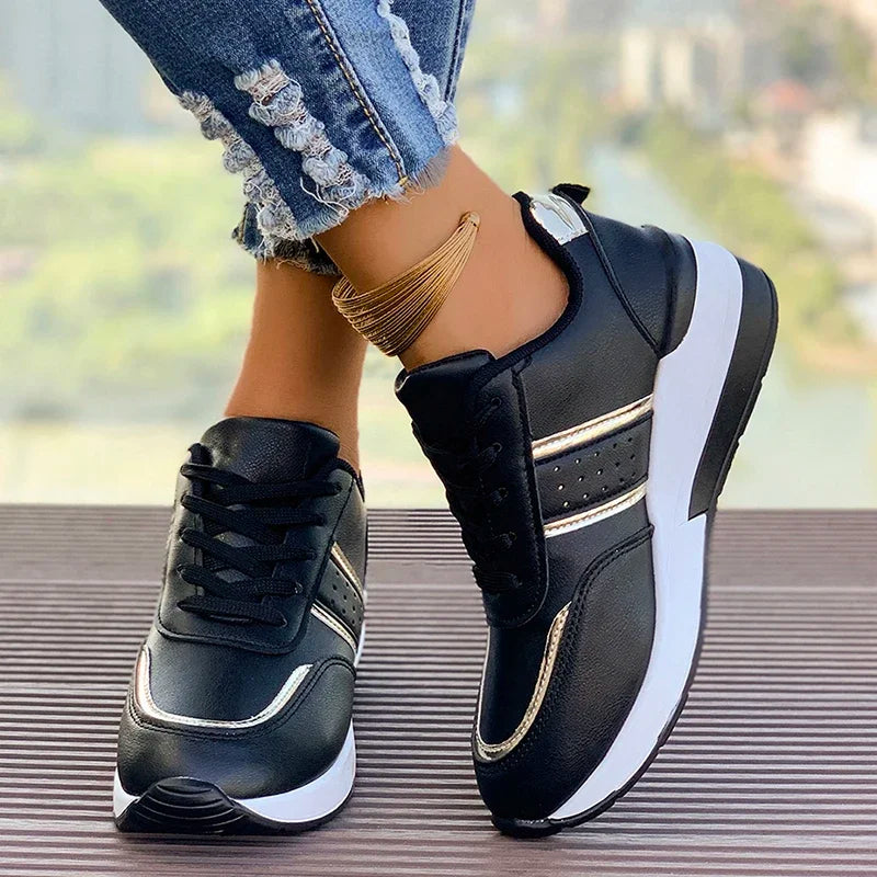 Sneakers stringate da donna – Colorblock