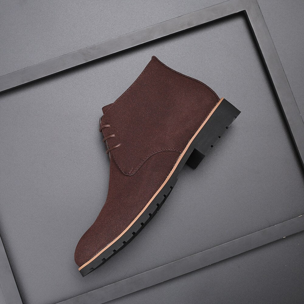 Stivaletti casual stringati