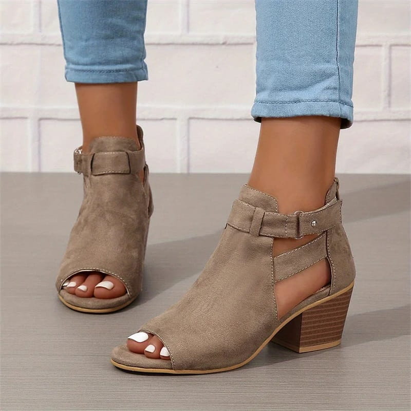 Stivaletti spuntati da donna Peep Toe