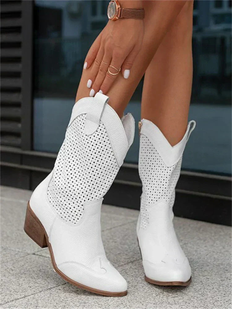 Stivali traforati in stile western