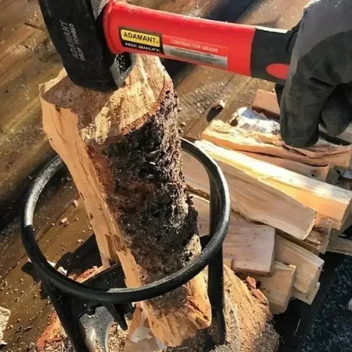 Strumento per Tagliare la Legna Efficace e Robusto