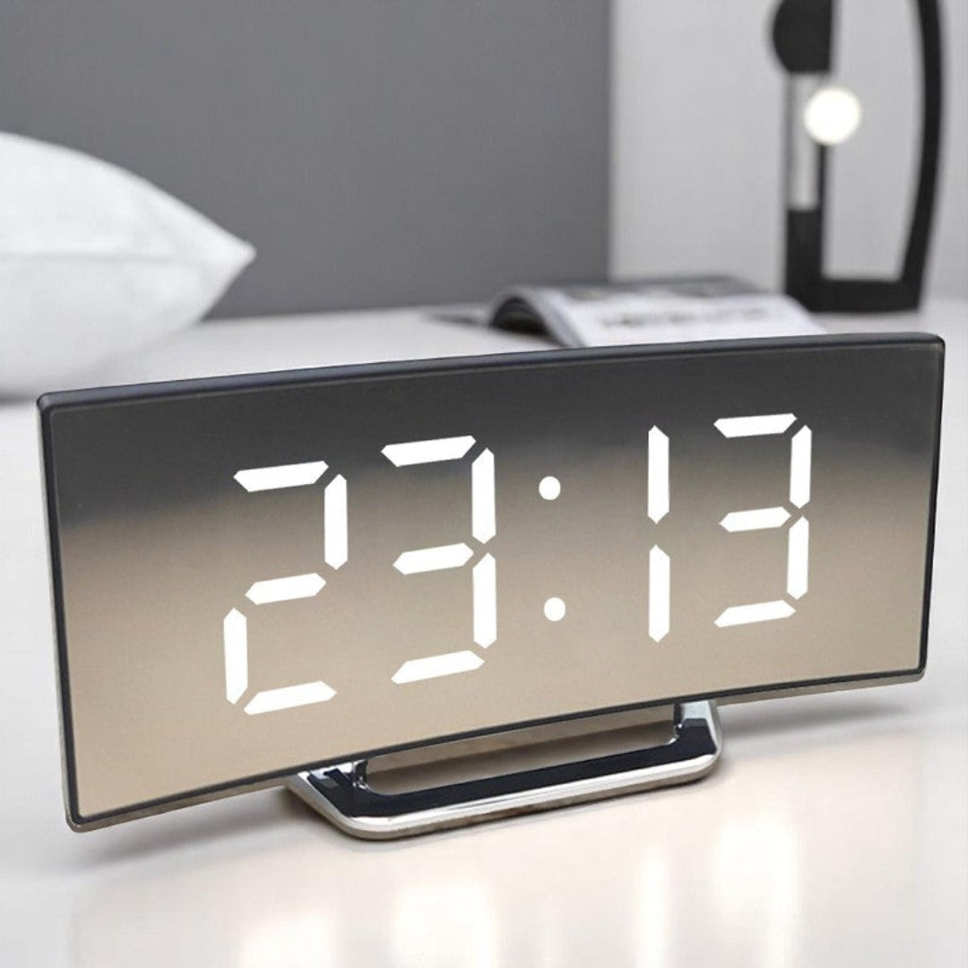 Sveglia digitale a LED con schermo curvo e illuminazione automatica