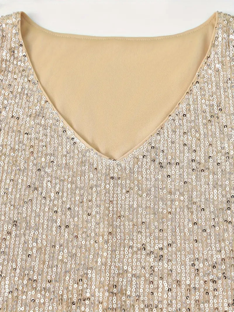 Top estivo con paillettes e scollo a V per un look da festa